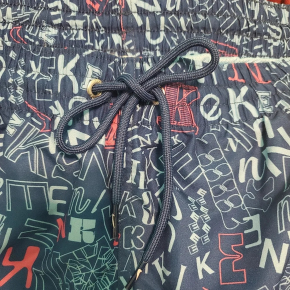 NWT Nike Men's Swim Bender 7" Volley Board Shorts XL - Picture 7 of 10